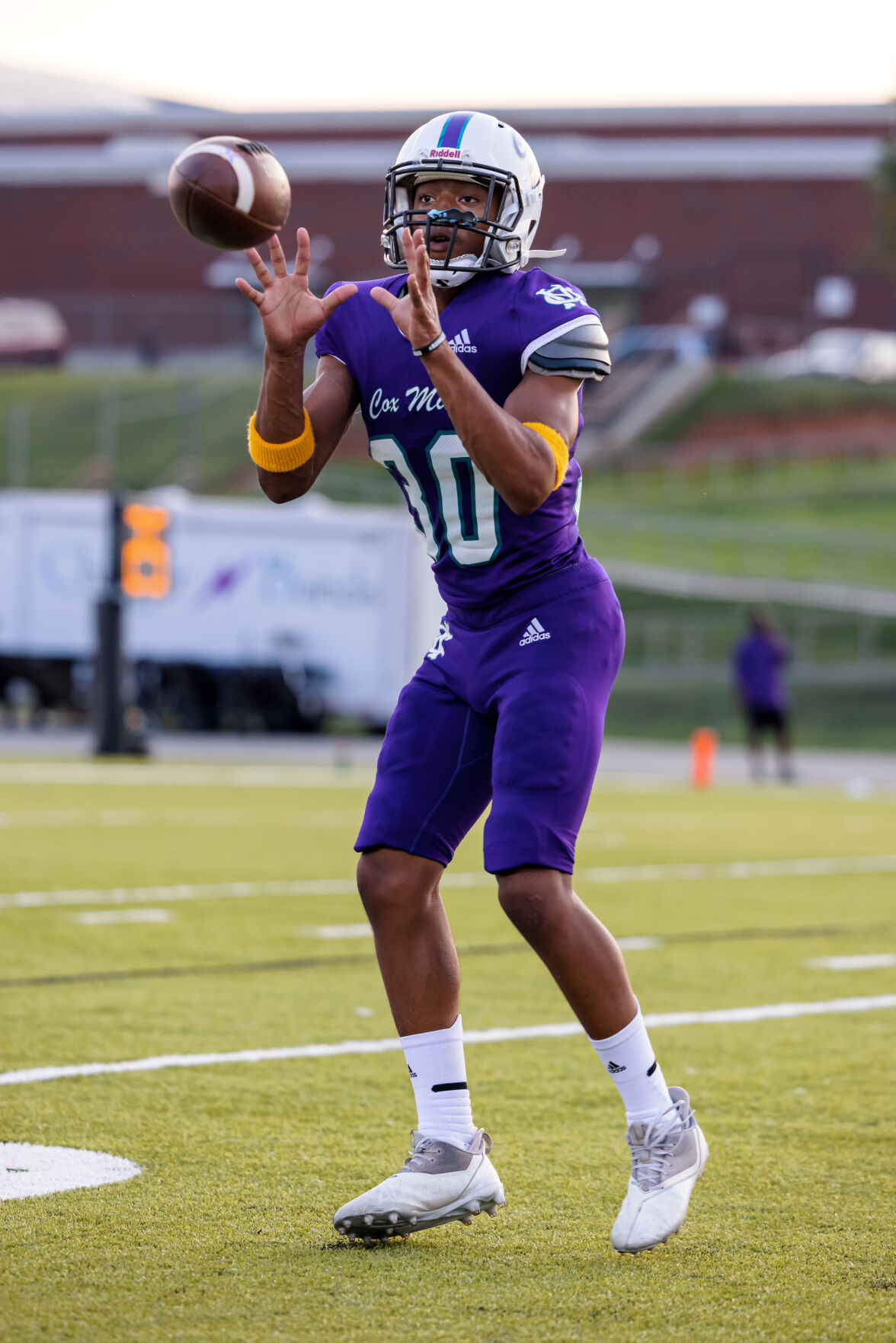 The Hough Huskey defeated the Cox Mill Chargers 48-7 on Friday night at Cox Mill High School.